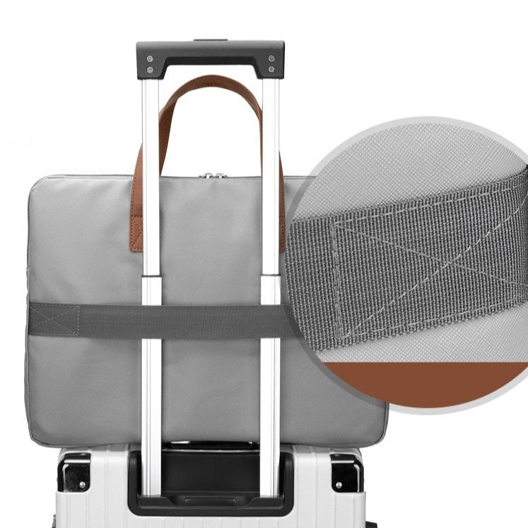 Sacoche Ordinateur Fine et Unisexe